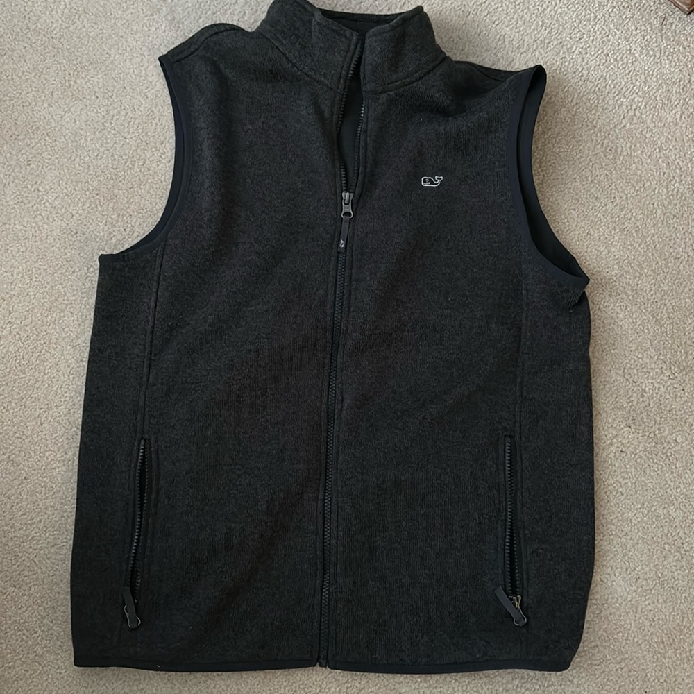 Men’s Vineyard Vines grey sweater vest size Medium NWOT